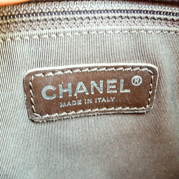 Dark Brown Chanel PST shopper tote - Picture 6 of 8